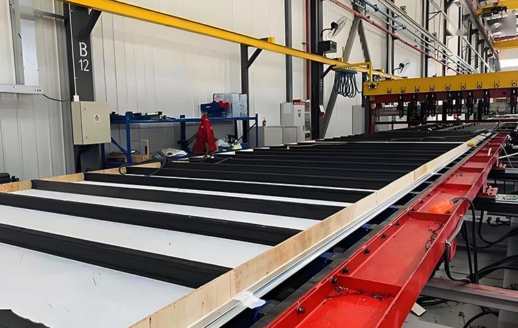 Semi-auto Cutting Zone