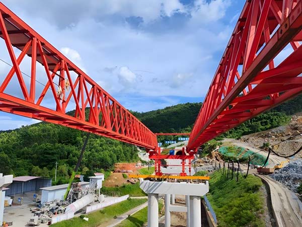 Bridge Girder Erection Machine