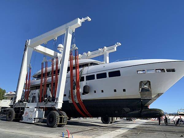 Marine Travel Lift